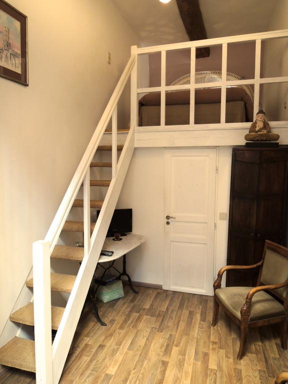 אקס-אן-פרובאנס Bed And Breakfast Jardin De Marie חדר תמונה